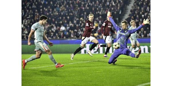 Julián Álvarez heeft het geluk om het kampioenschap te winnen Julián Álvarez heeft het geluk om het kampioenschap te winnen